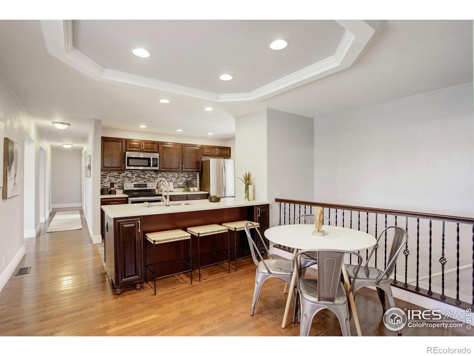 MLS Image #5 for 319  carter lane,longmont, Colorado