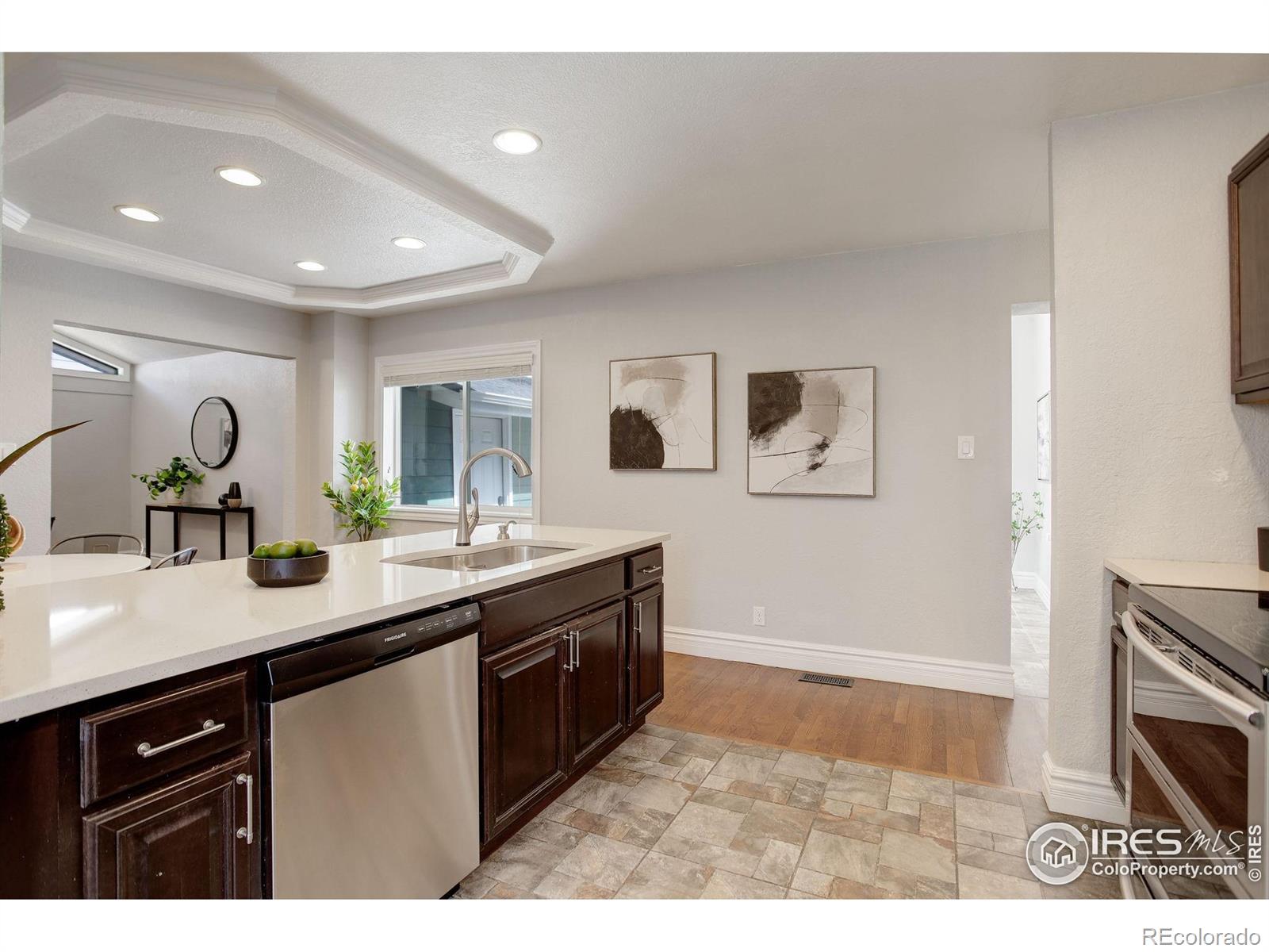 MLS Image #9 for 319  carter lane,longmont, Colorado