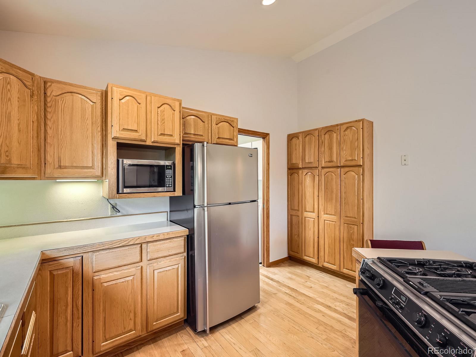 MLS Image #10 for 9670 w 69th avenue,arvada, Colorado