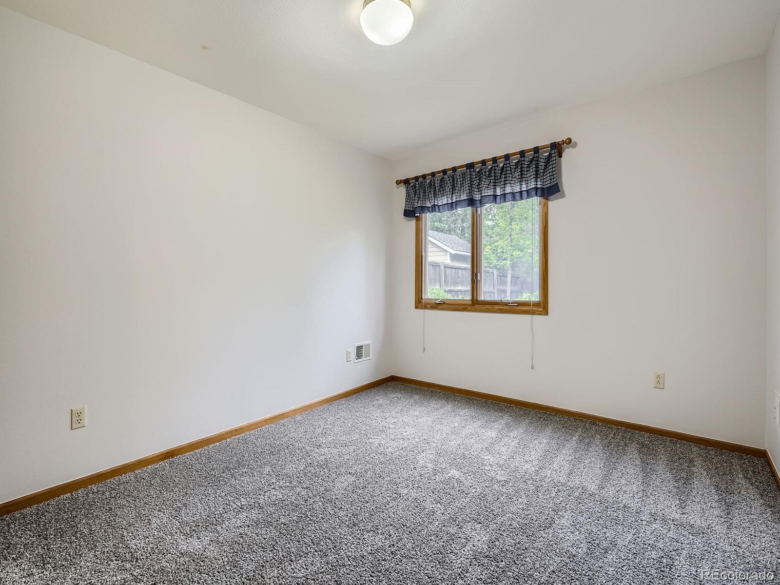 MLS Image #25 for 9670 w 69th avenue,arvada, Colorado