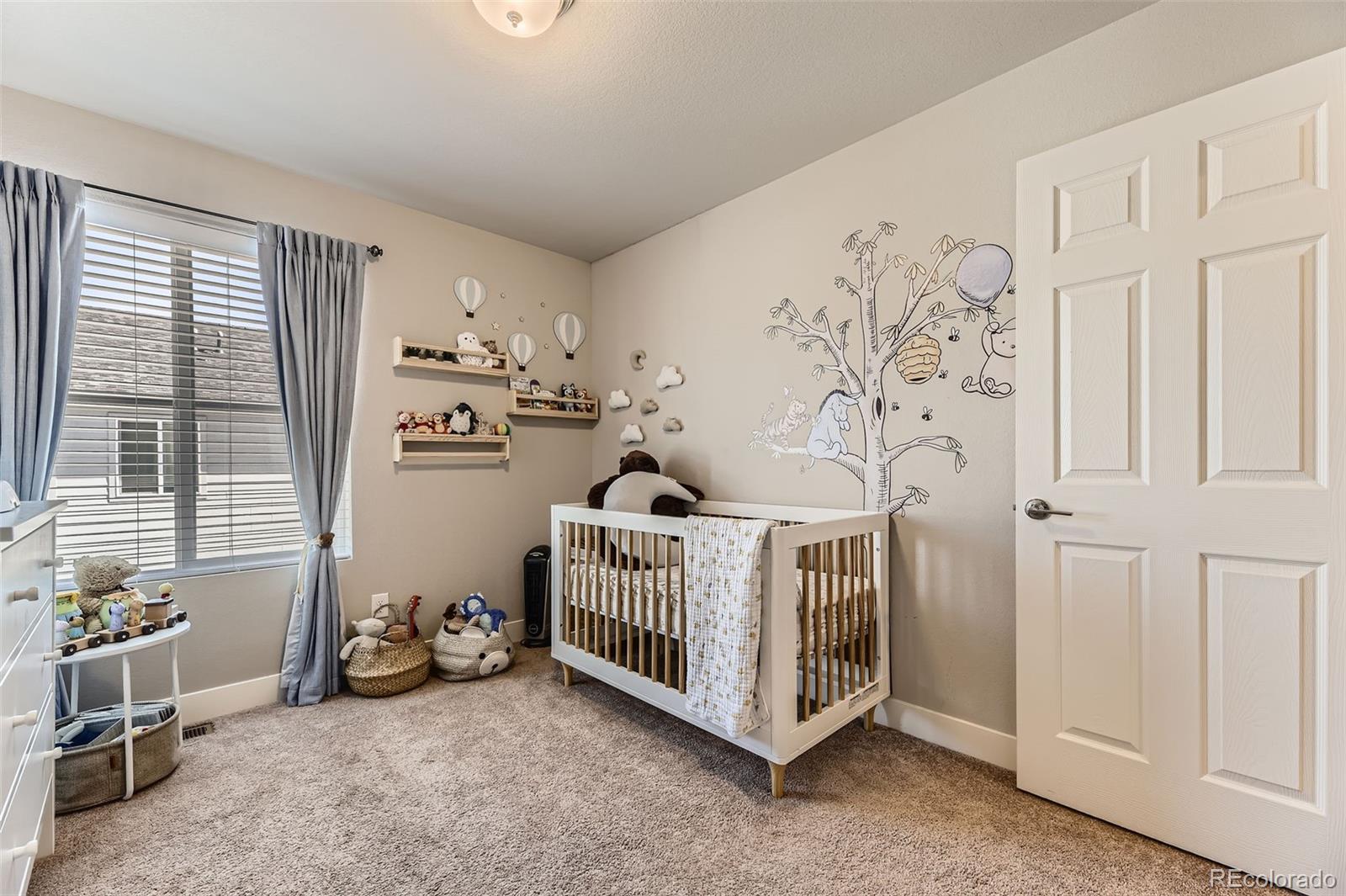 MLS Image #20 for 16057 e 47th place,denver, Colorado