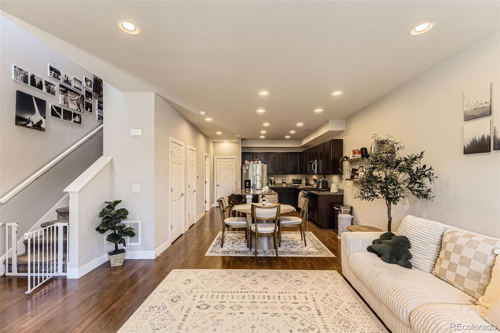 MLS Image #26 for 16057 e 47th place,denver, Colorado