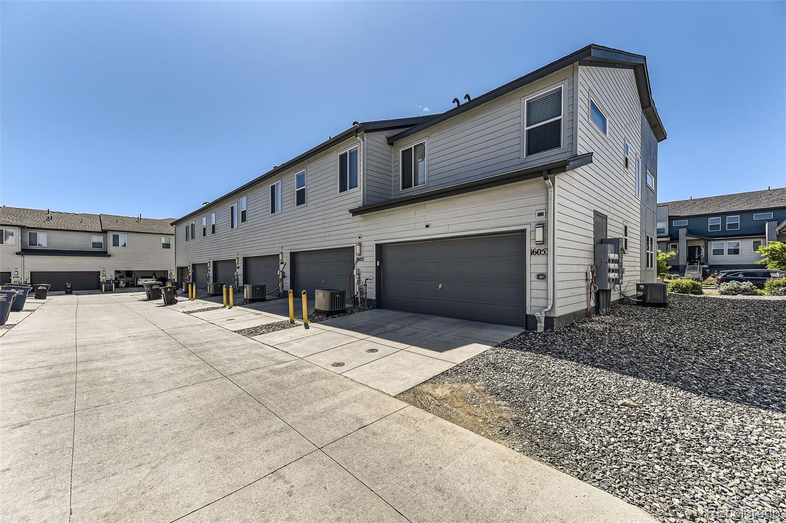 MLS Image #27 for 16057 e 47th place,denver, Colorado