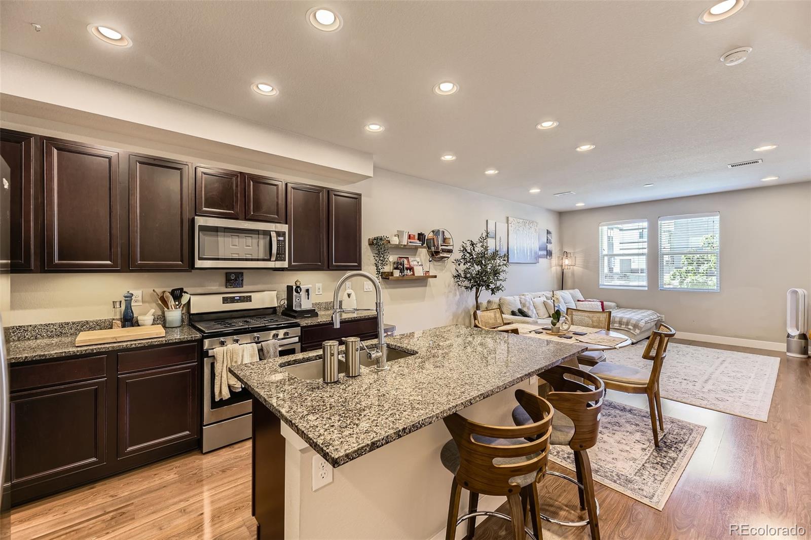 MLS Image #9 for 16057 e 47th place,denver, Colorado