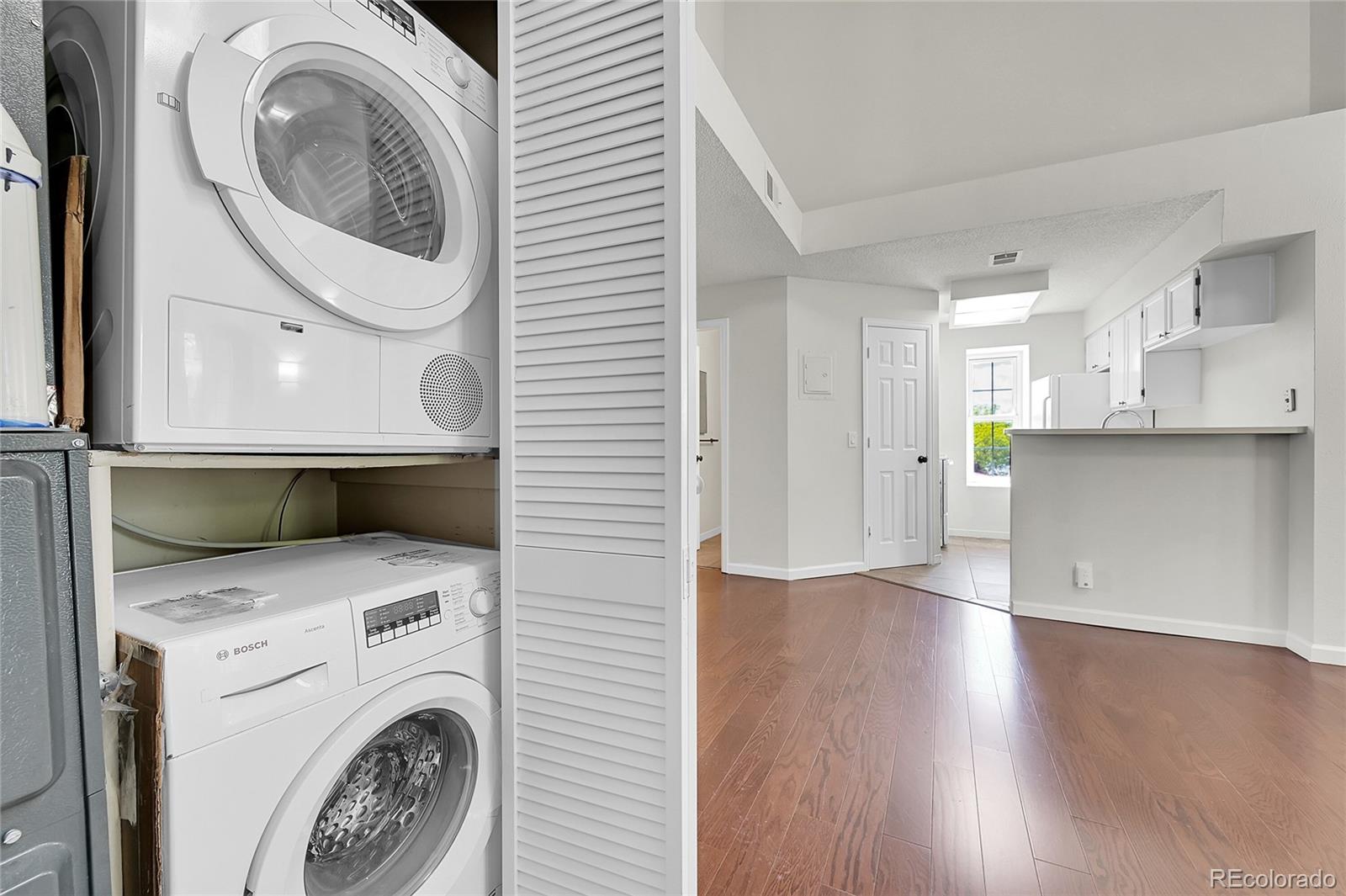 MLS Image #25 for 980 s dahlia street,denver, Colorado