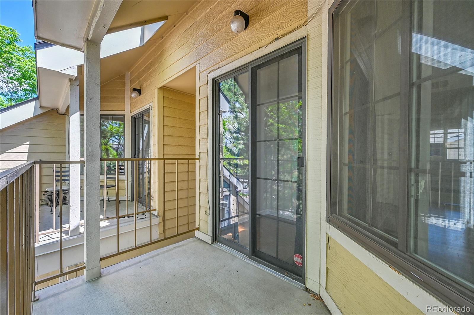 MLS Image #29 for 980 s dahlia street,denver, Colorado