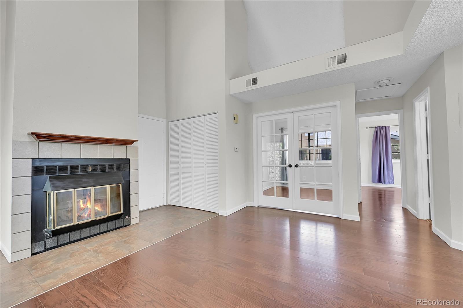 MLS Image #8 for 980 s dahlia street,denver, Colorado