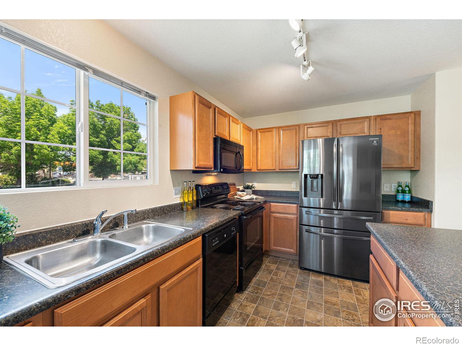 MLS Image #6 for 14300  waterside lane,broomfield, Colorado