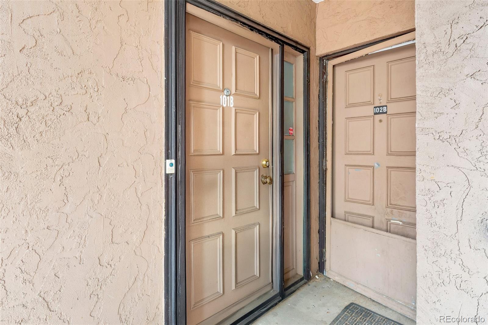 MLS Image #1 for 865 s quebec street,denver, Colorado