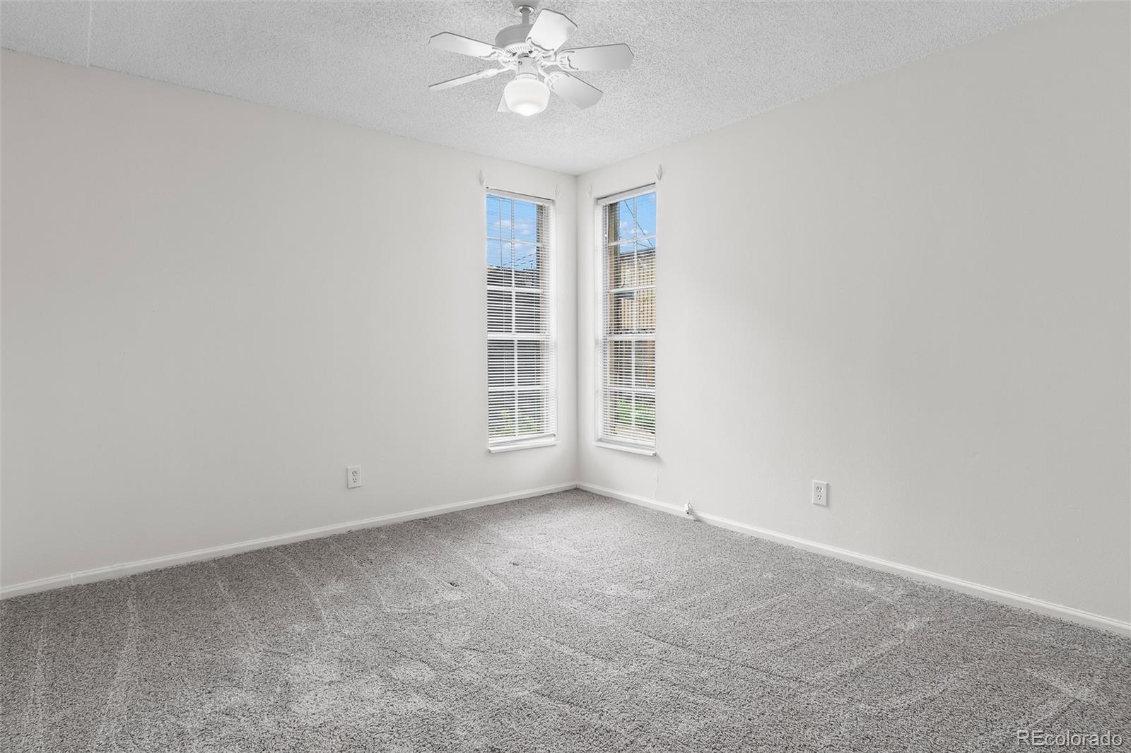 MLS Image #12 for 865 s quebec street,denver, Colorado