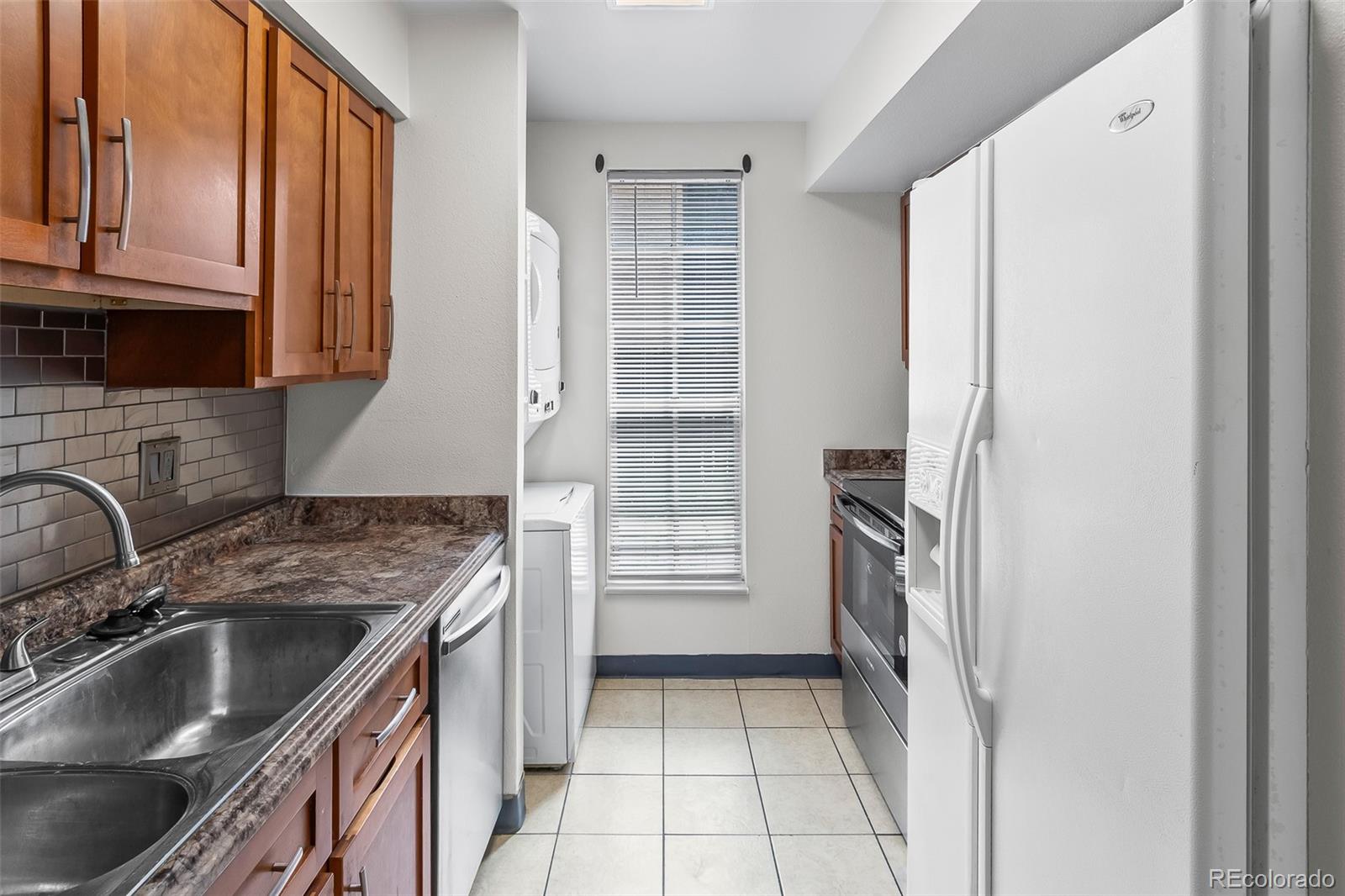 MLS Image #7 for 865 s quebec street,denver, Colorado