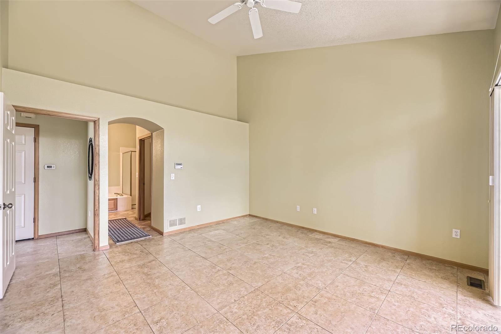 MLS Image #14 for 9742 e hawaii place,aurora, Colorado