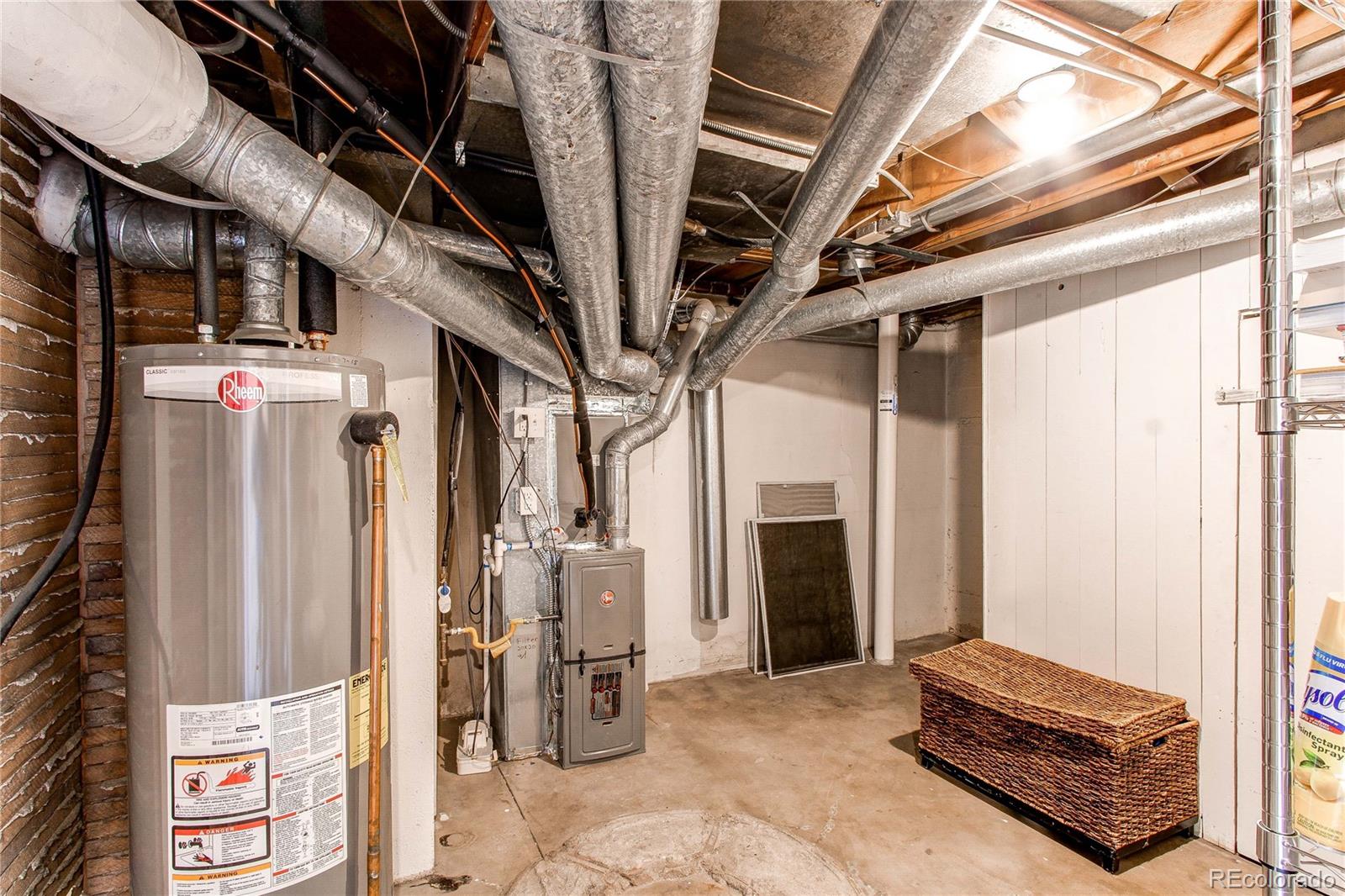 MLS Image #20 for 1844 s lincoln street,denver, Colorado