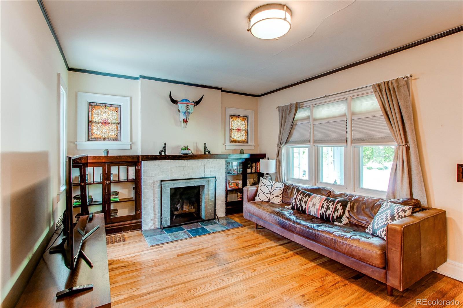 MLS Image #3 for 1844 s lincoln street,denver, Colorado