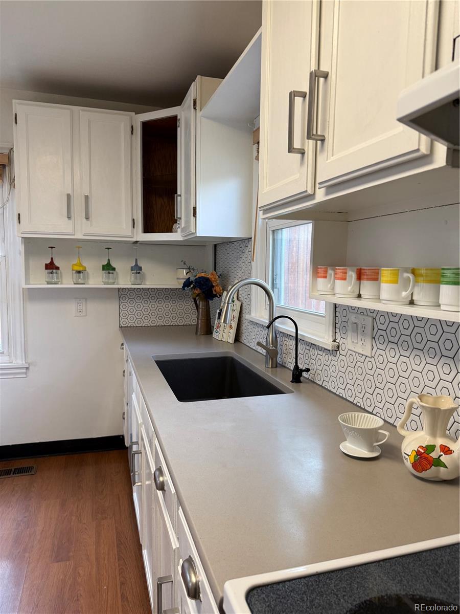 MLS Image #6 for 520 w san miguel street,colorado springs, Colorado