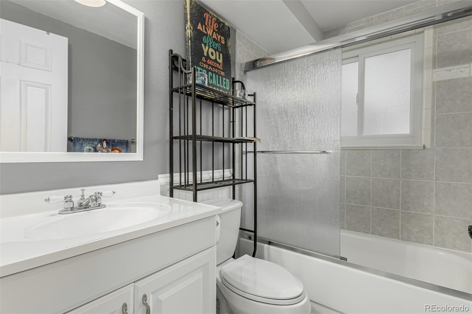 MLS Image #36 for 4643 s vrain street,denver, Colorado