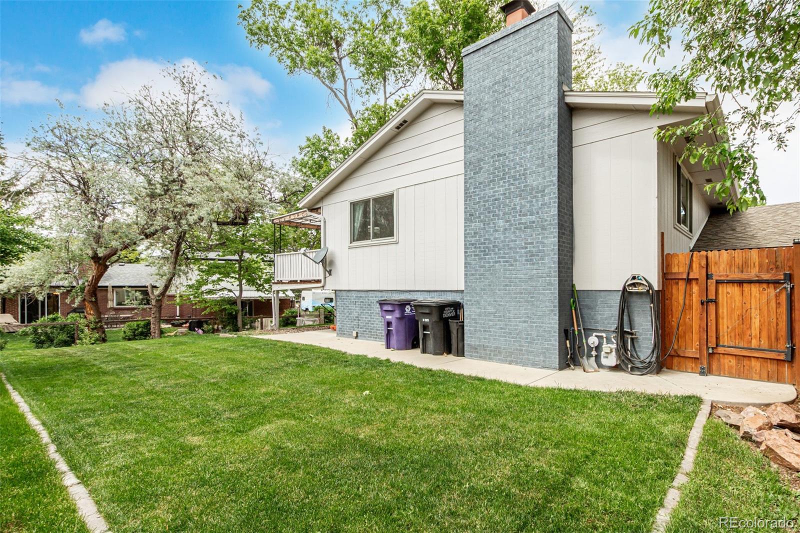 MLS Image #44 for 4643 s vrain street,denver, Colorado