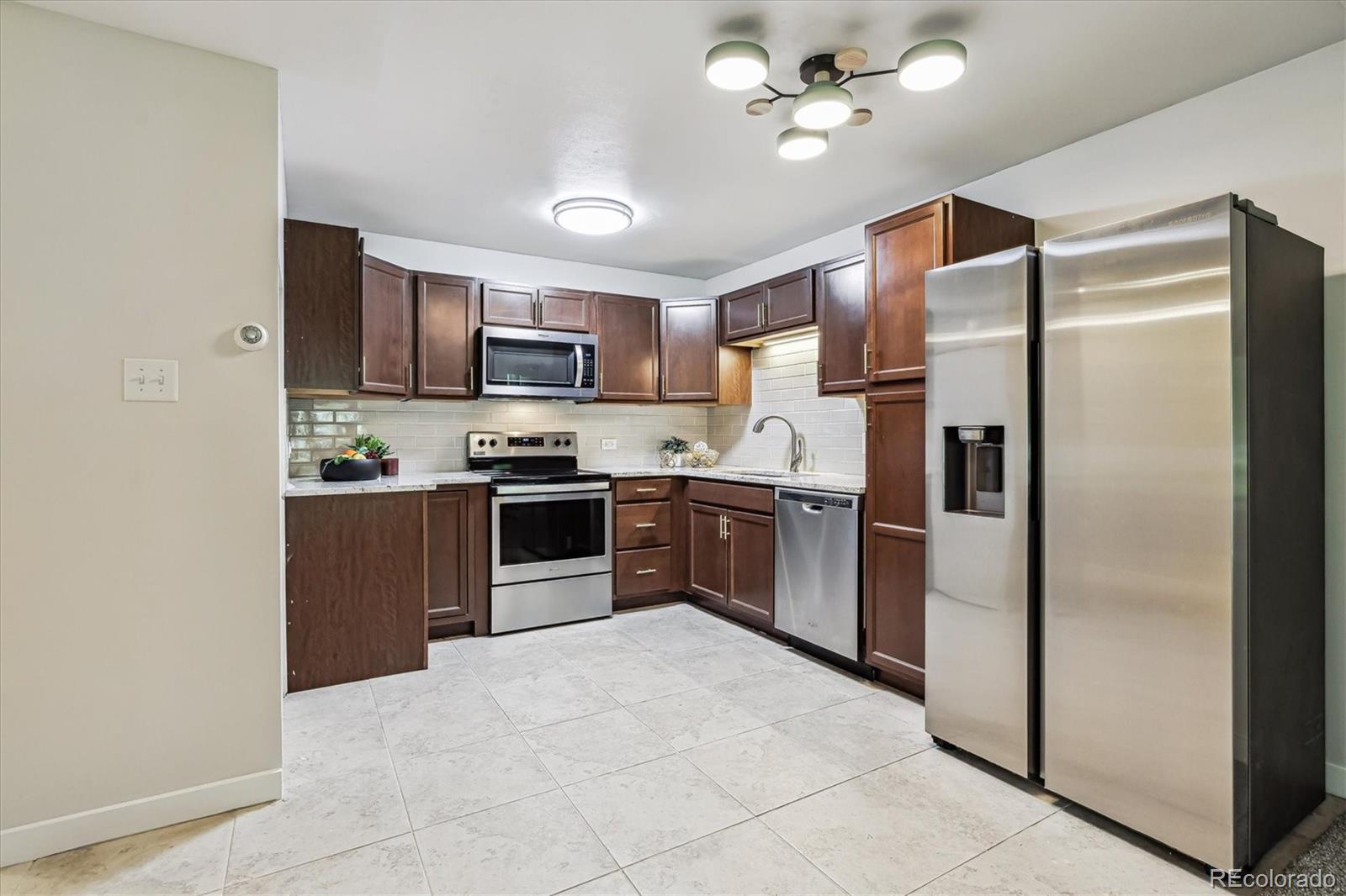 MLS Image #3 for 650 s alton way,denver, Colorado