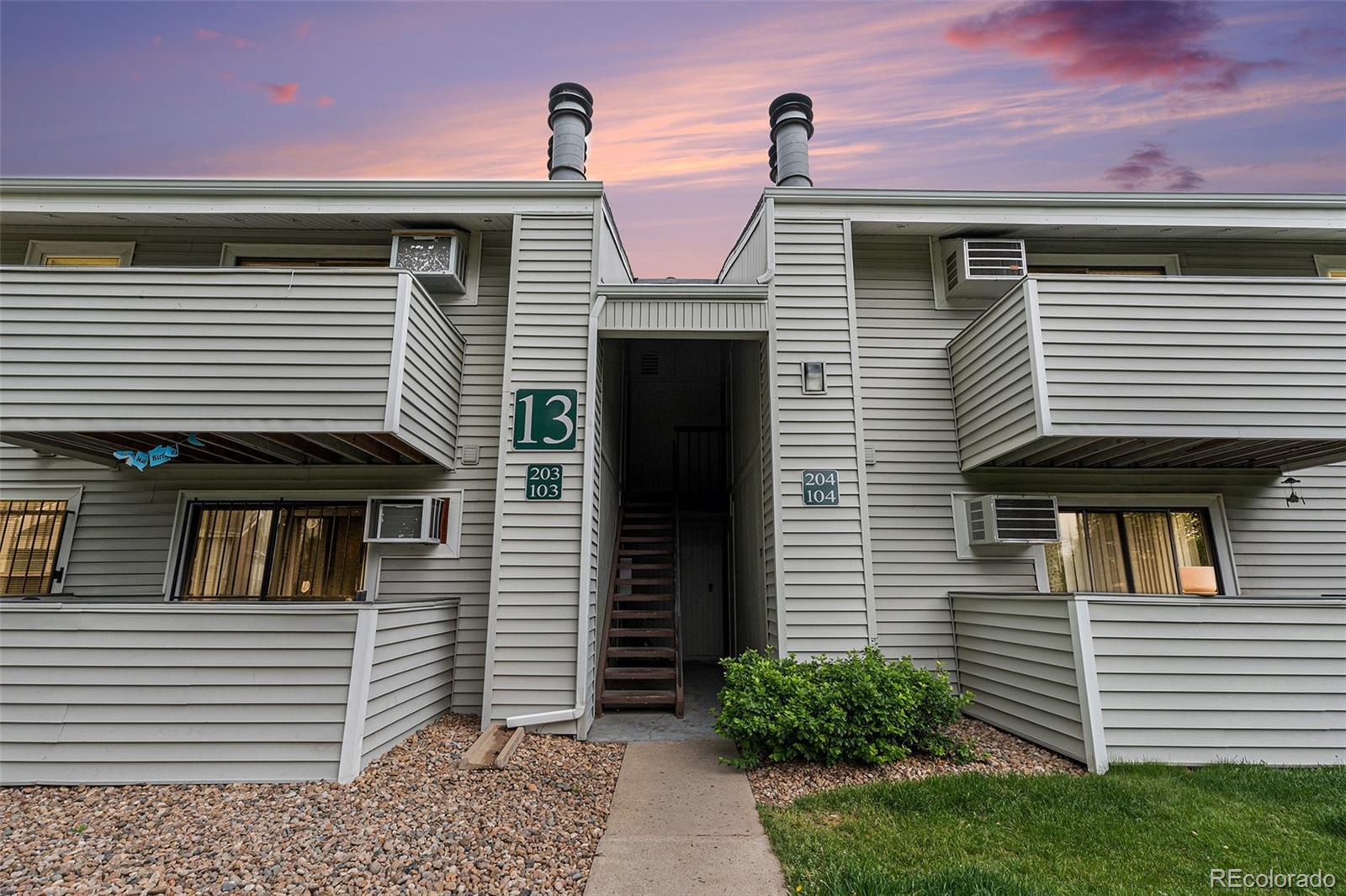 MLS Image #4 for 10150 e virginia avenue,denver, Colorado
