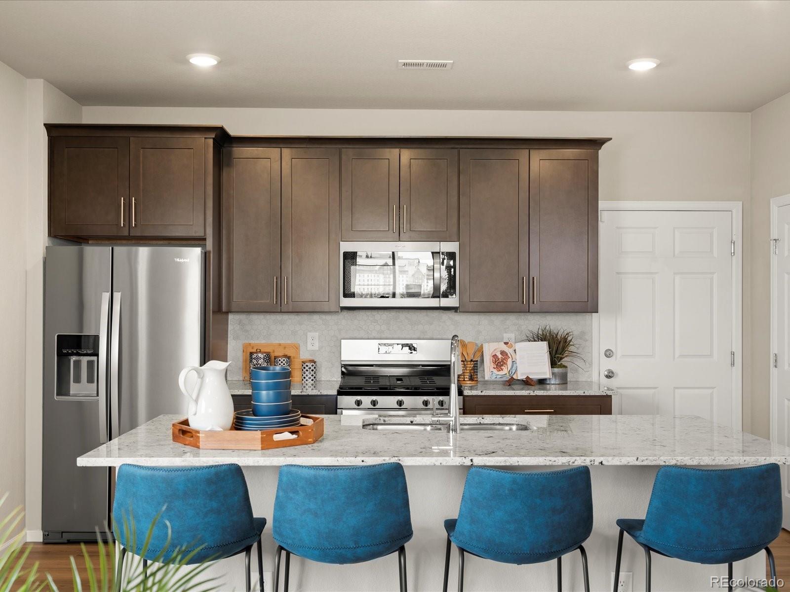 MLS Image #13 for 20802 e 66th avenue,aurora, Colorado