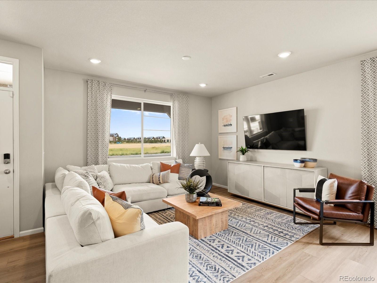 MLS Image #9 for 20802 e 66th avenue,aurora, Colorado