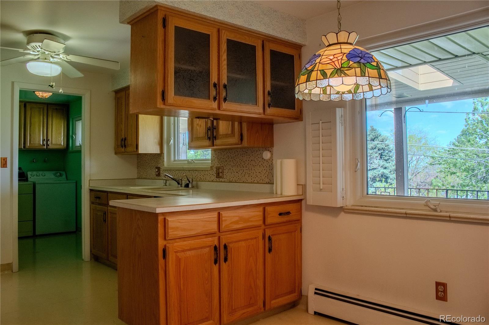 MLS Image #7 for 962 s beech street,lakewood, Colorado