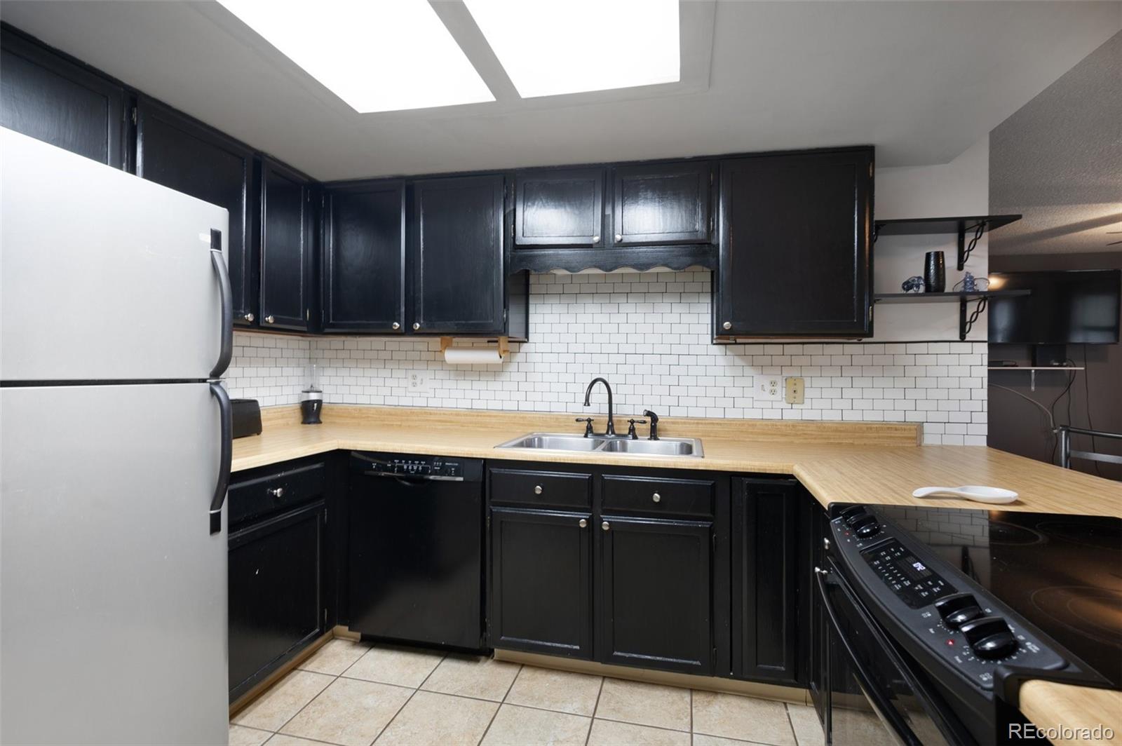 MLS Image #11 for 4763  barnes road,colorado springs, Colorado
