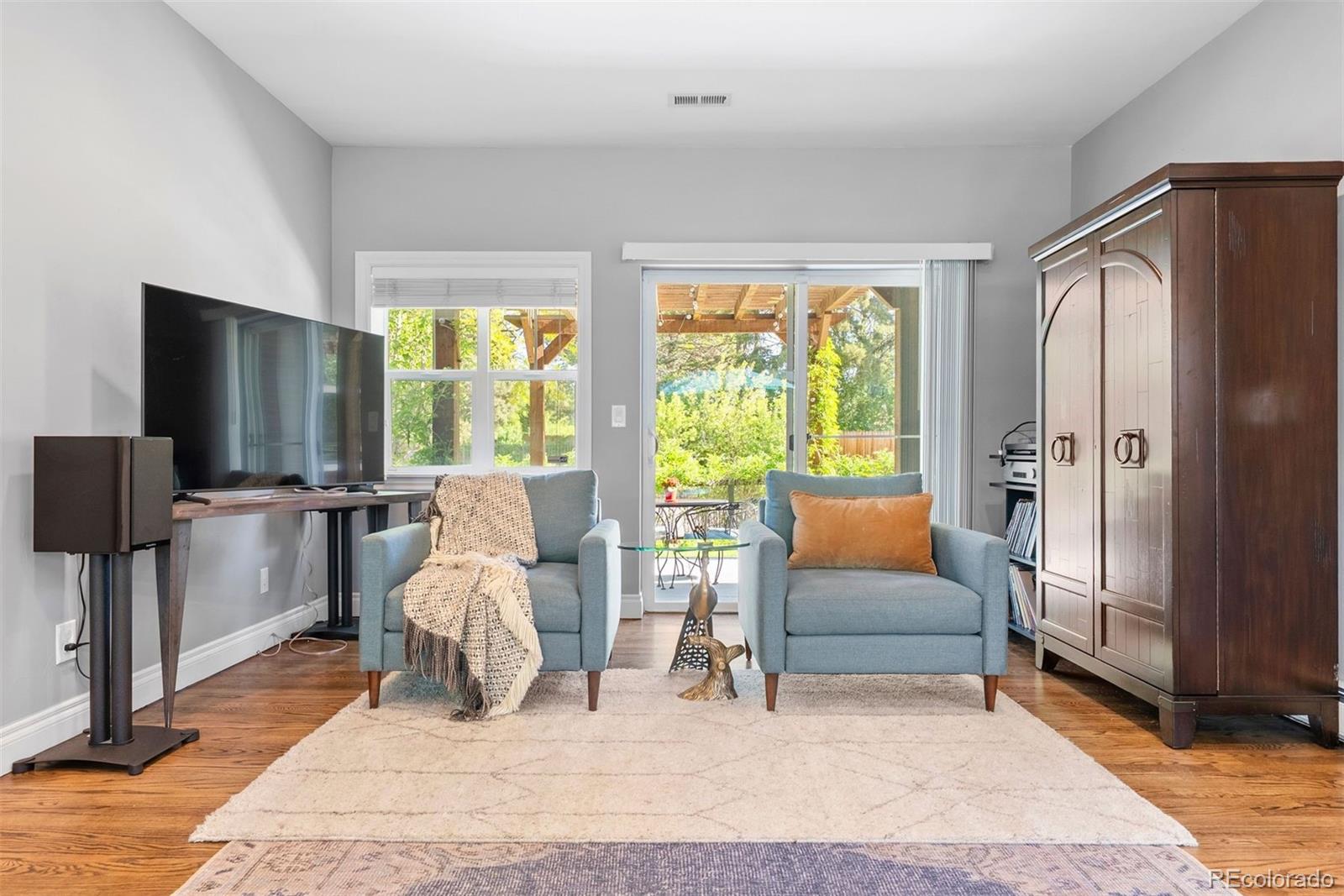 MLS Image #11 for 3330 e tennessee avenue,denver, Colorado