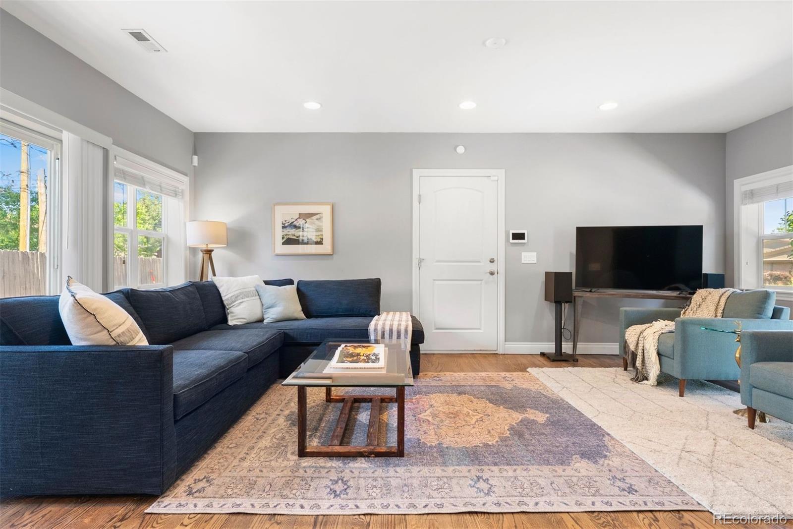 MLS Image #7 for 3330 e tennessee avenue,denver, Colorado