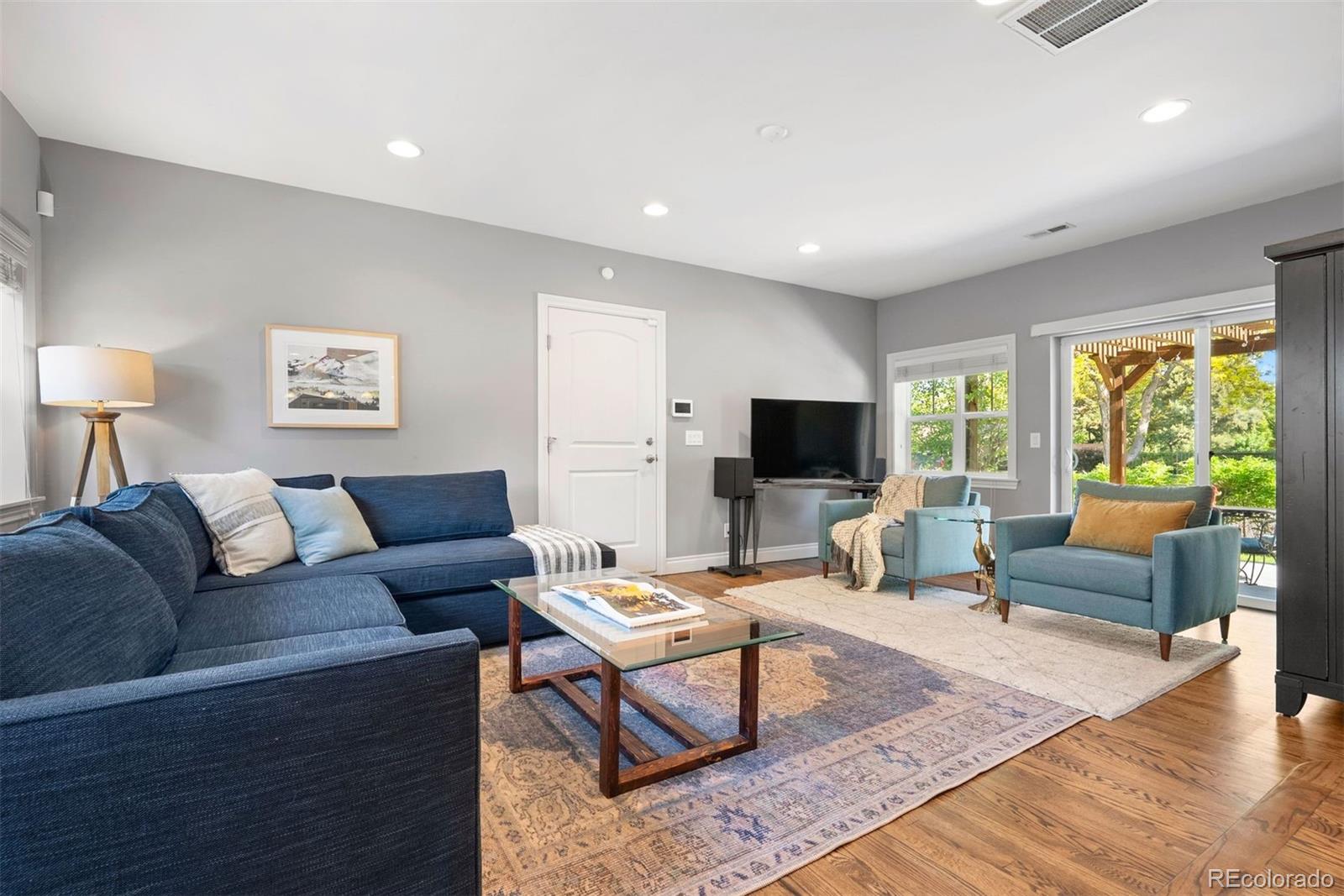 MLS Image #8 for 3330 e tennessee avenue,denver, Colorado