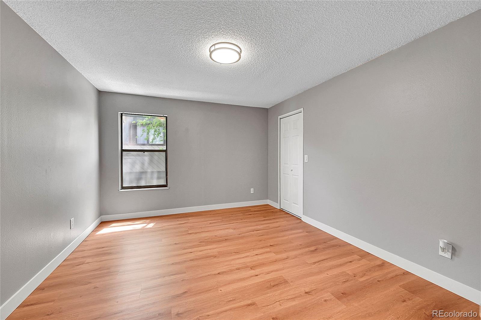 MLS Image #11 for 12023 e harvard avenue,aurora, Colorado