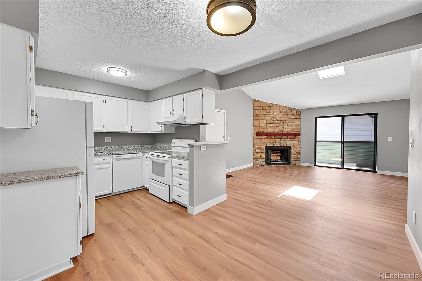 MLS Image #5 for 12023 e harvard avenue,aurora, Colorado