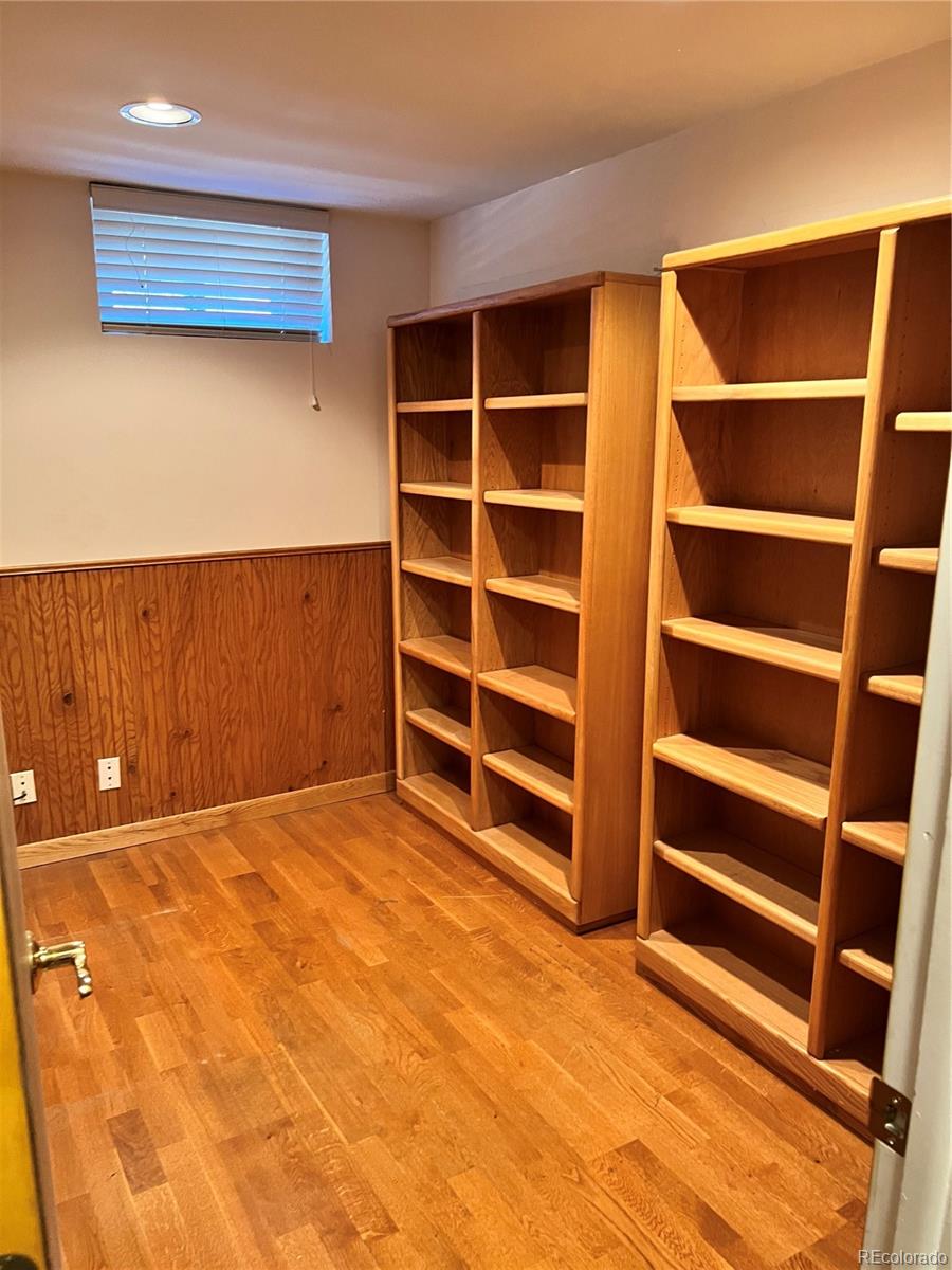 MLS Image #10 for 2124 s yates street,denver, Colorado
