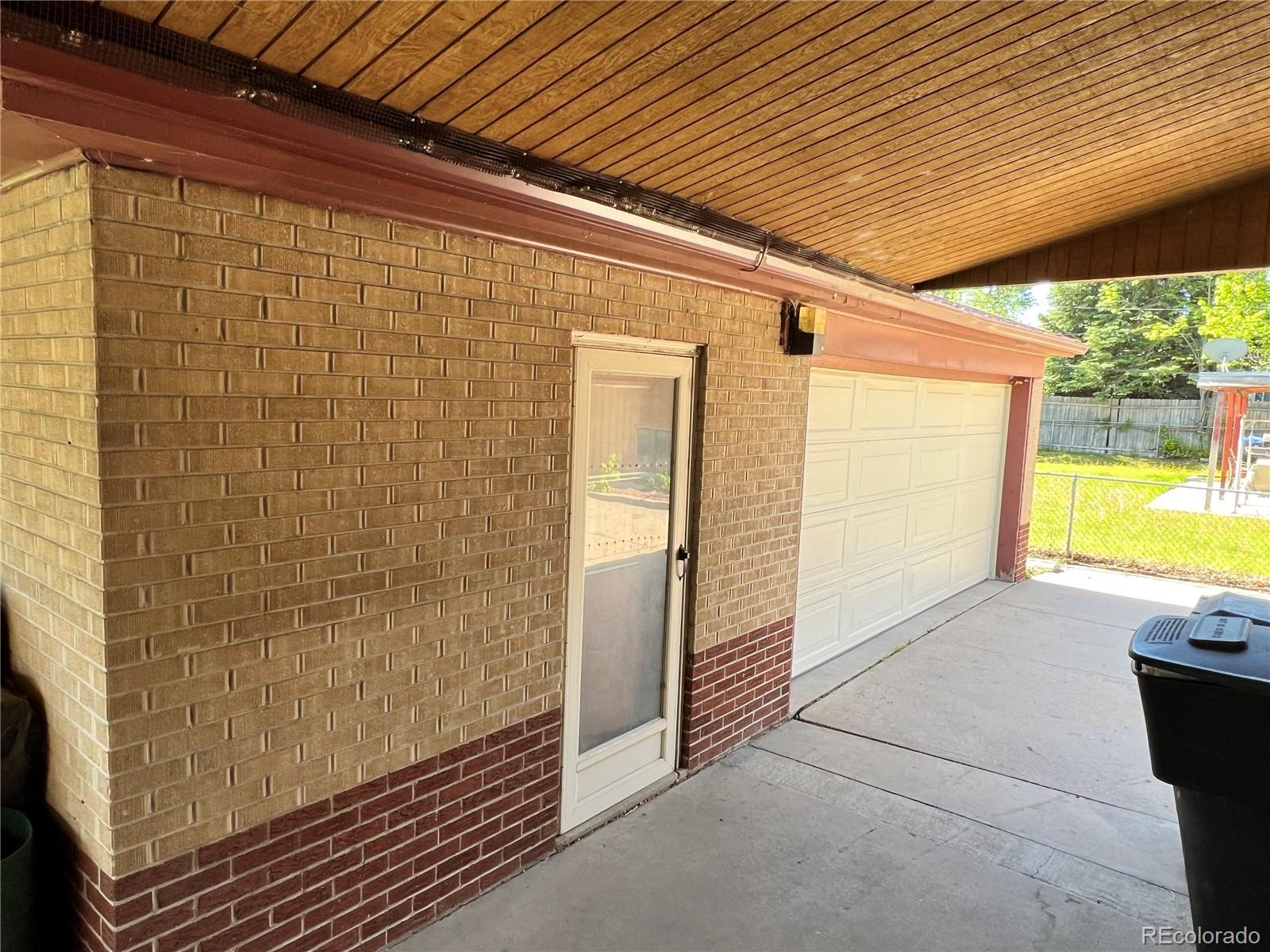 MLS Image #11 for 2124 s yates street,denver, Colorado