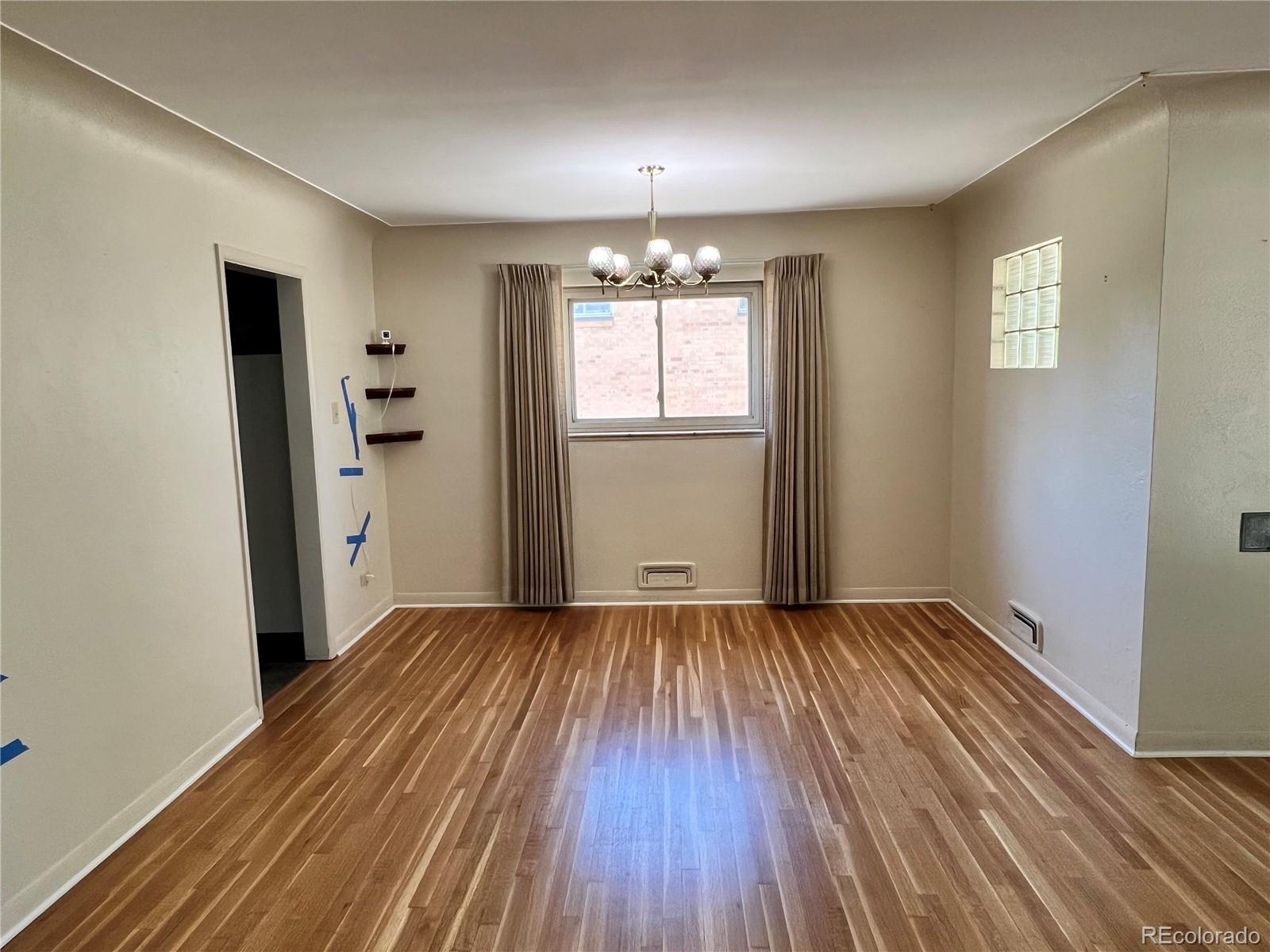 MLS Image #4 for 2124 s yates street,denver, Colorado