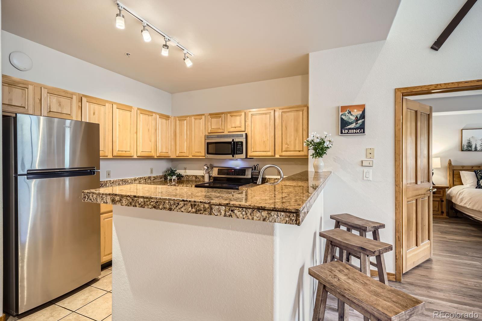 MLS Image #3 for 23110  us highway 6 ,dillon, Colorado