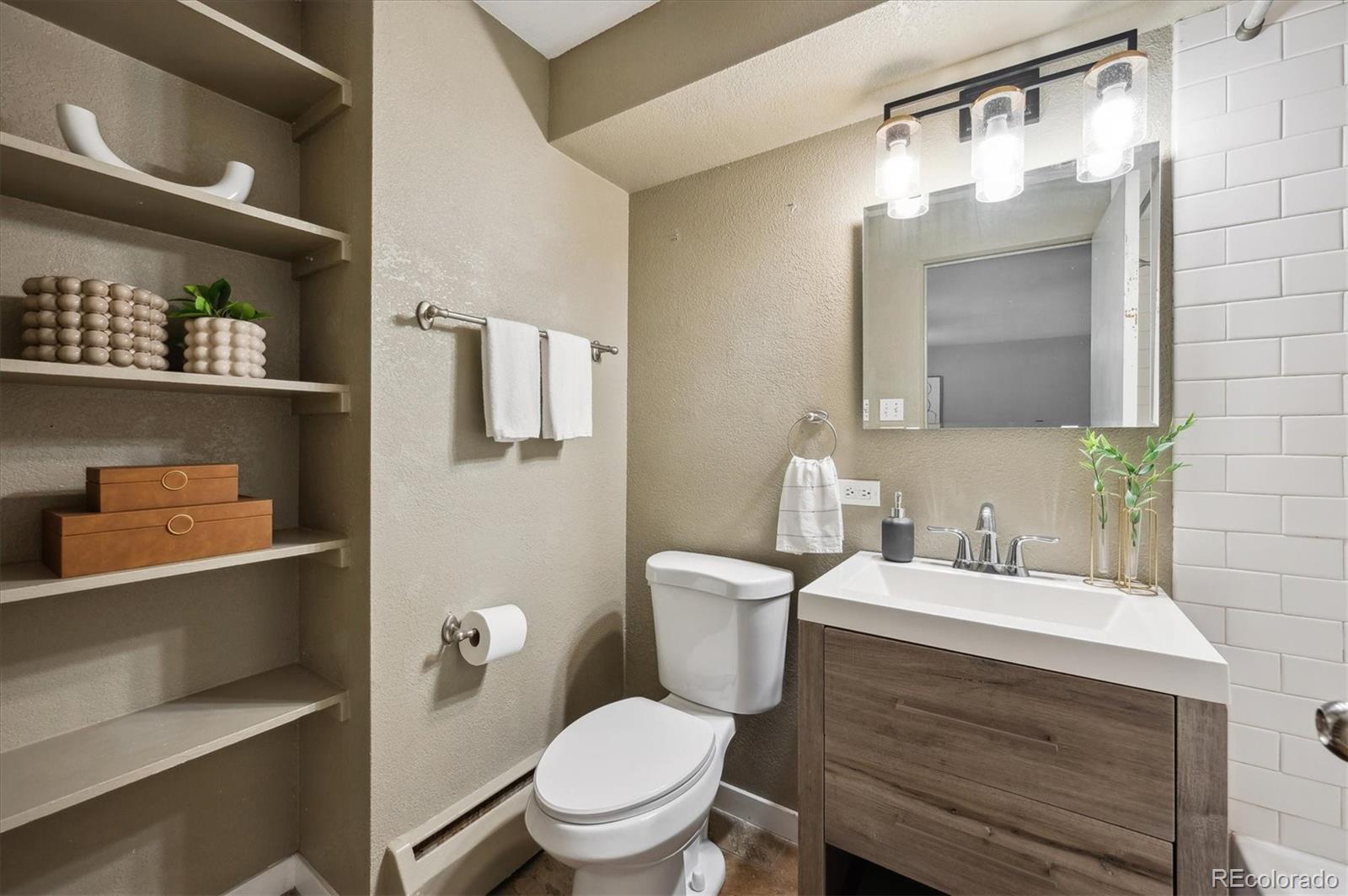 MLS Image #11 for 75 n emerson street,denver, Colorado