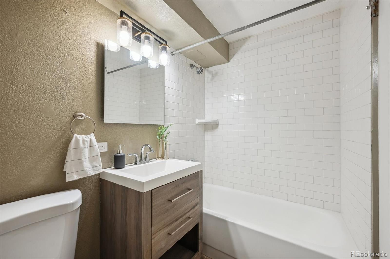 MLS Image #12 for 75 n emerson street,denver, Colorado
