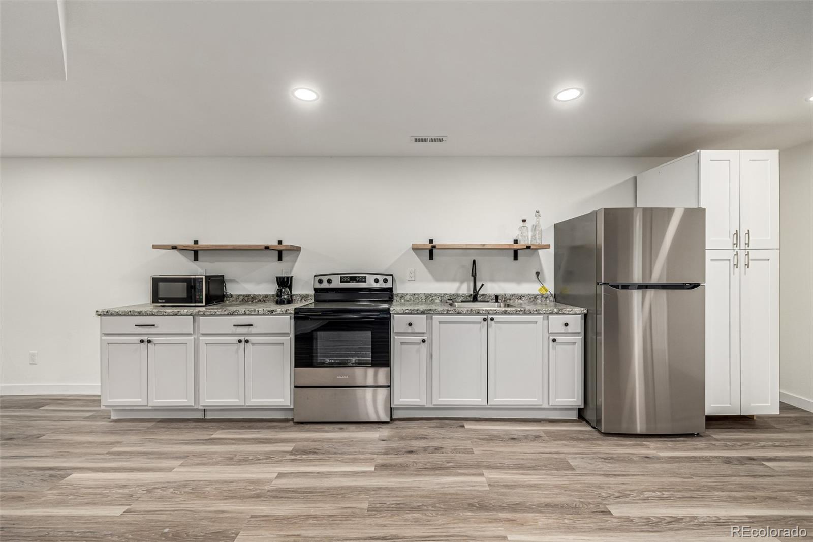 MLS Image #26 for 1153 e linda avenue,pueblo, Colorado