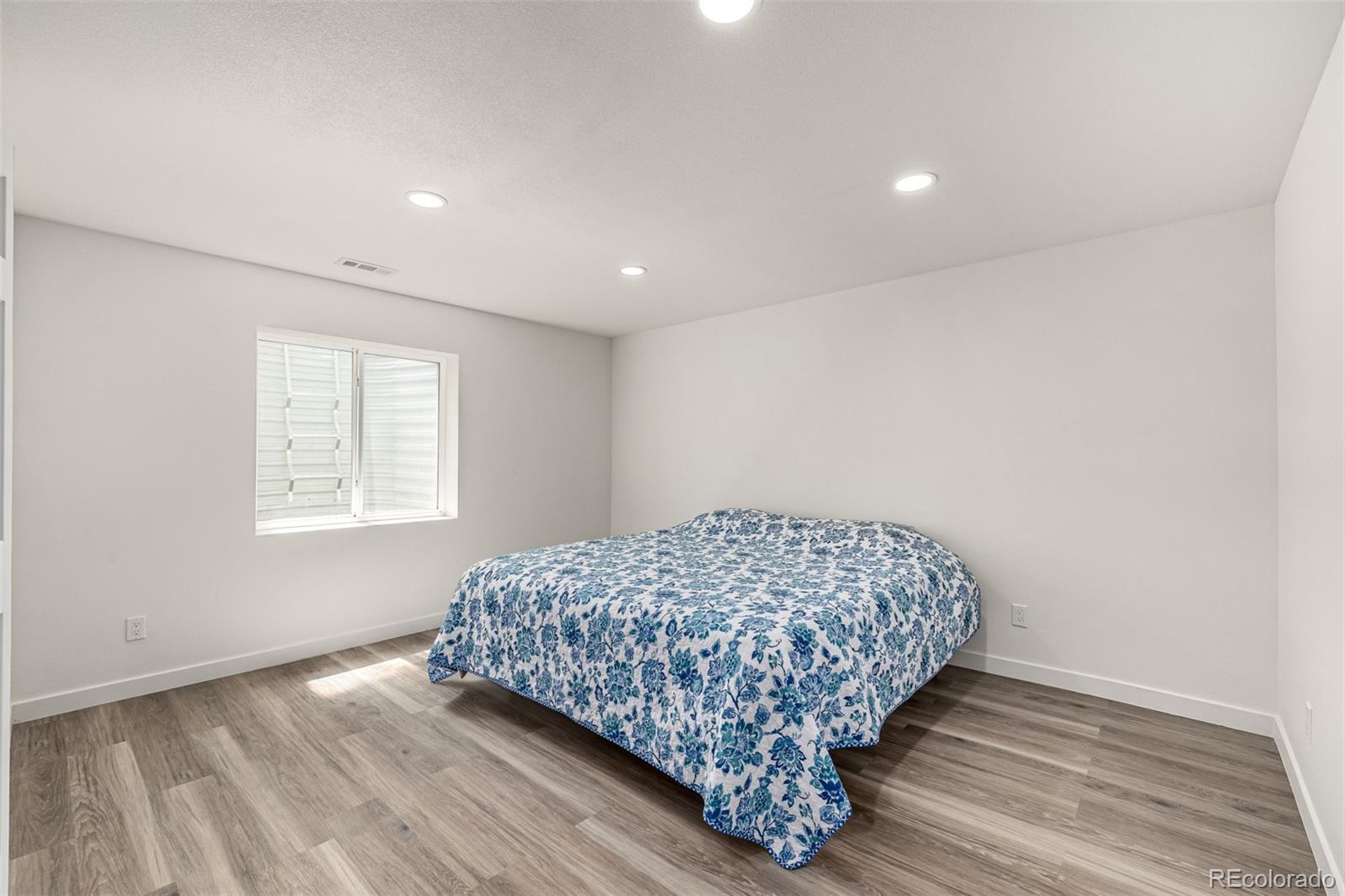 MLS Image #38 for 1153 e linda avenue,pueblo, Colorado