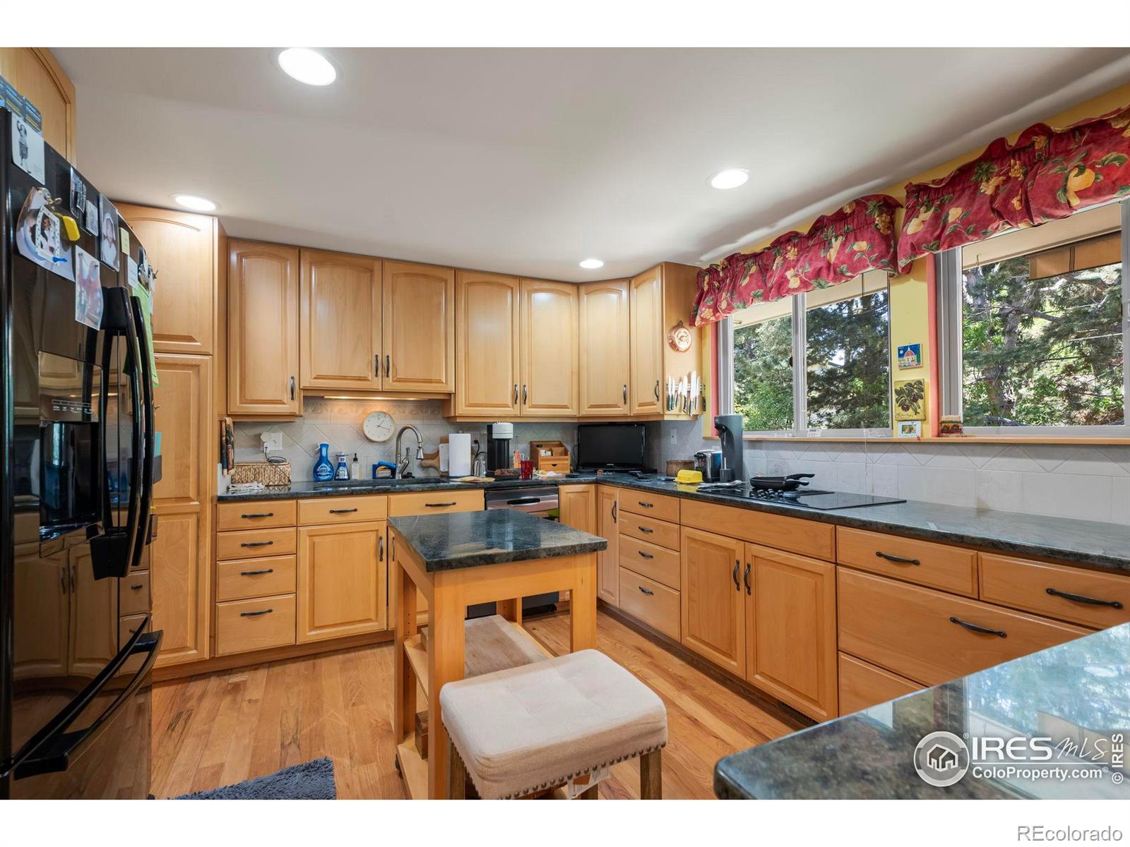 MLS Image #9 for 1560  findlay way,boulder, Colorado