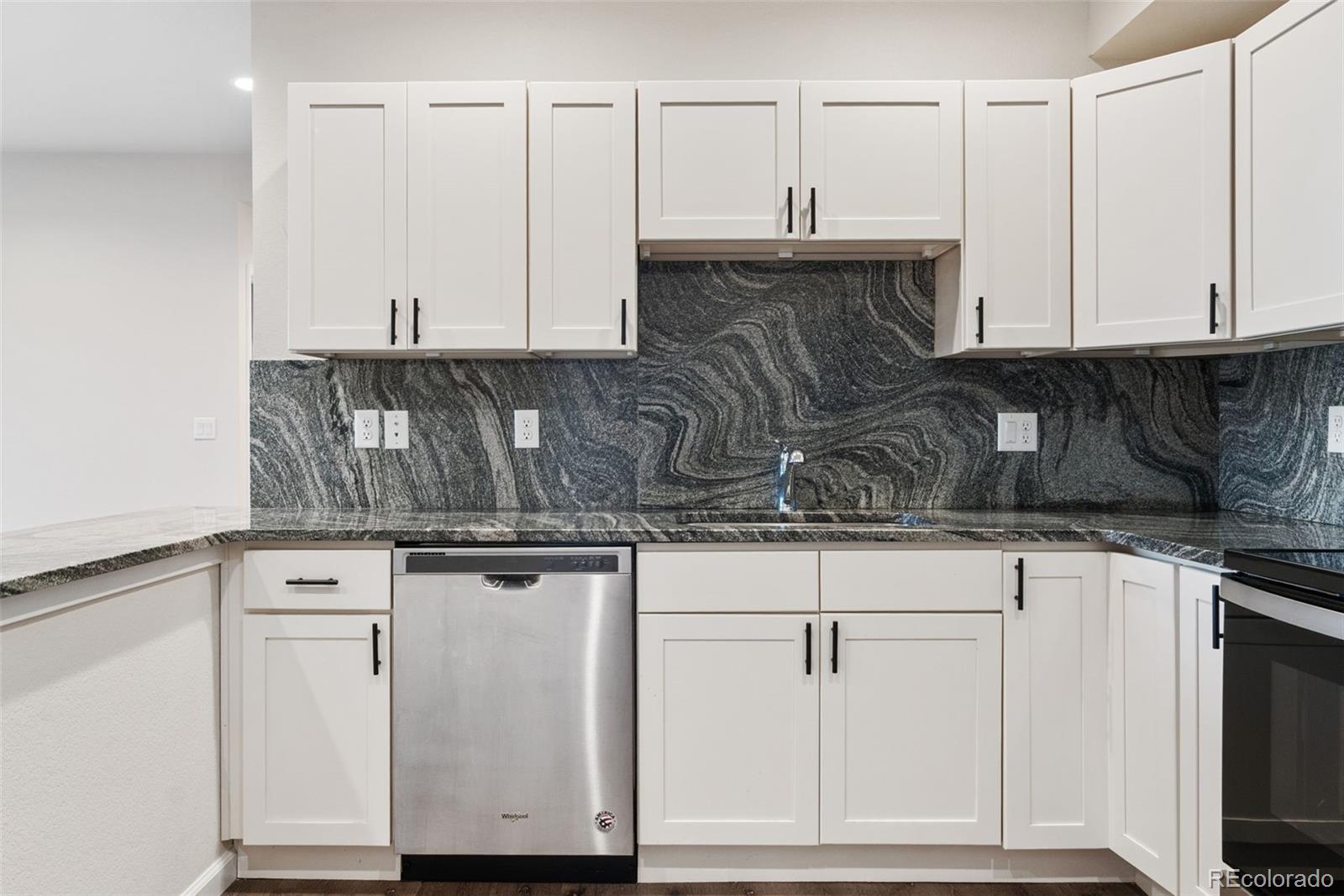 MLS Image #14 for 875 e 78th avenue,denver, Colorado
