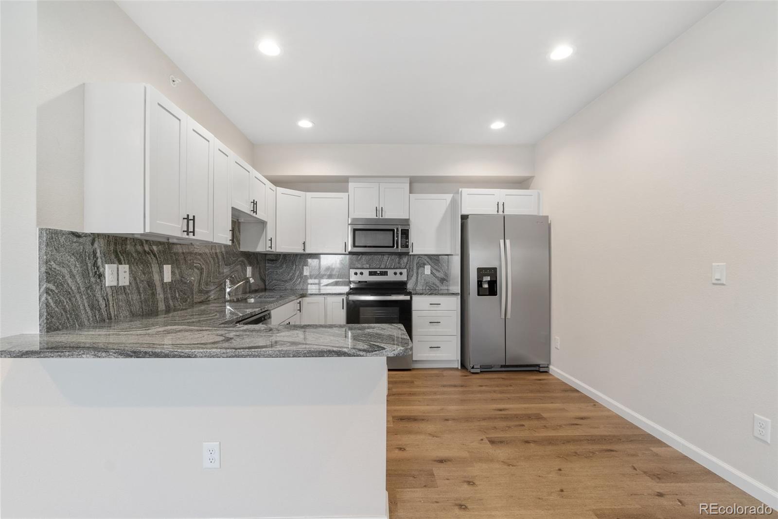 MLS Image #16 for 875 e 78th avenue,denver, Colorado