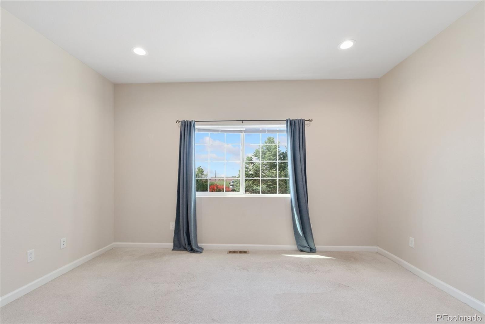 MLS Image #24 for 875 e 78th avenue,denver, Colorado