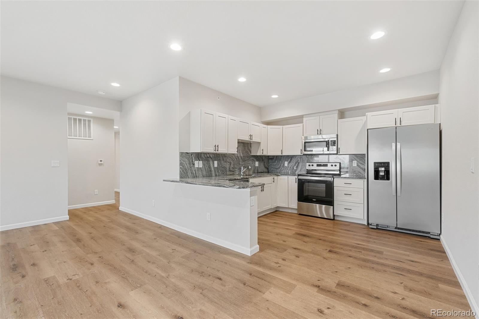 MLS Image #8 for 875 e 78th avenue,denver, Colorado