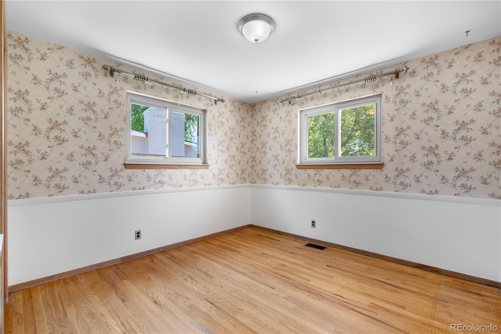 MLS Image #18 for 7135 s sherman street,centennial, Colorado
