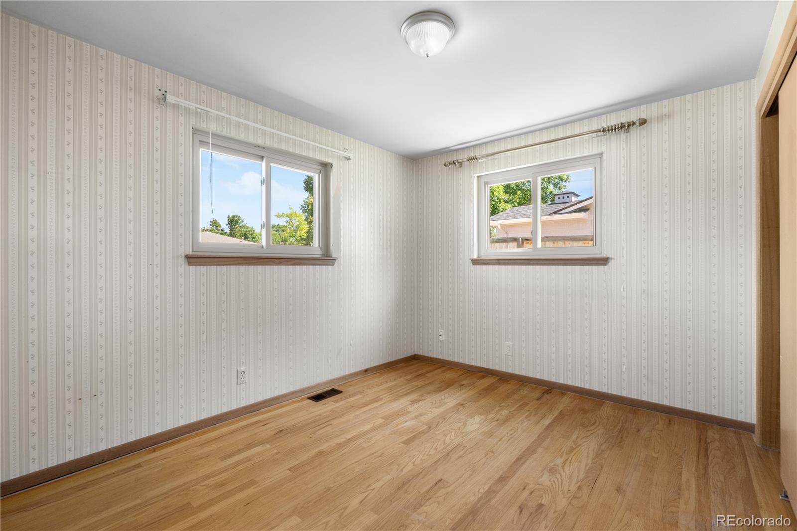 MLS Image #21 for 7135 s sherman street,centennial, Colorado