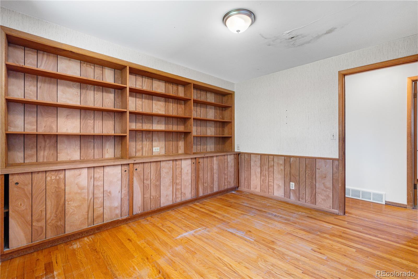 MLS Image #24 for 7135 s sherman street,centennial, Colorado