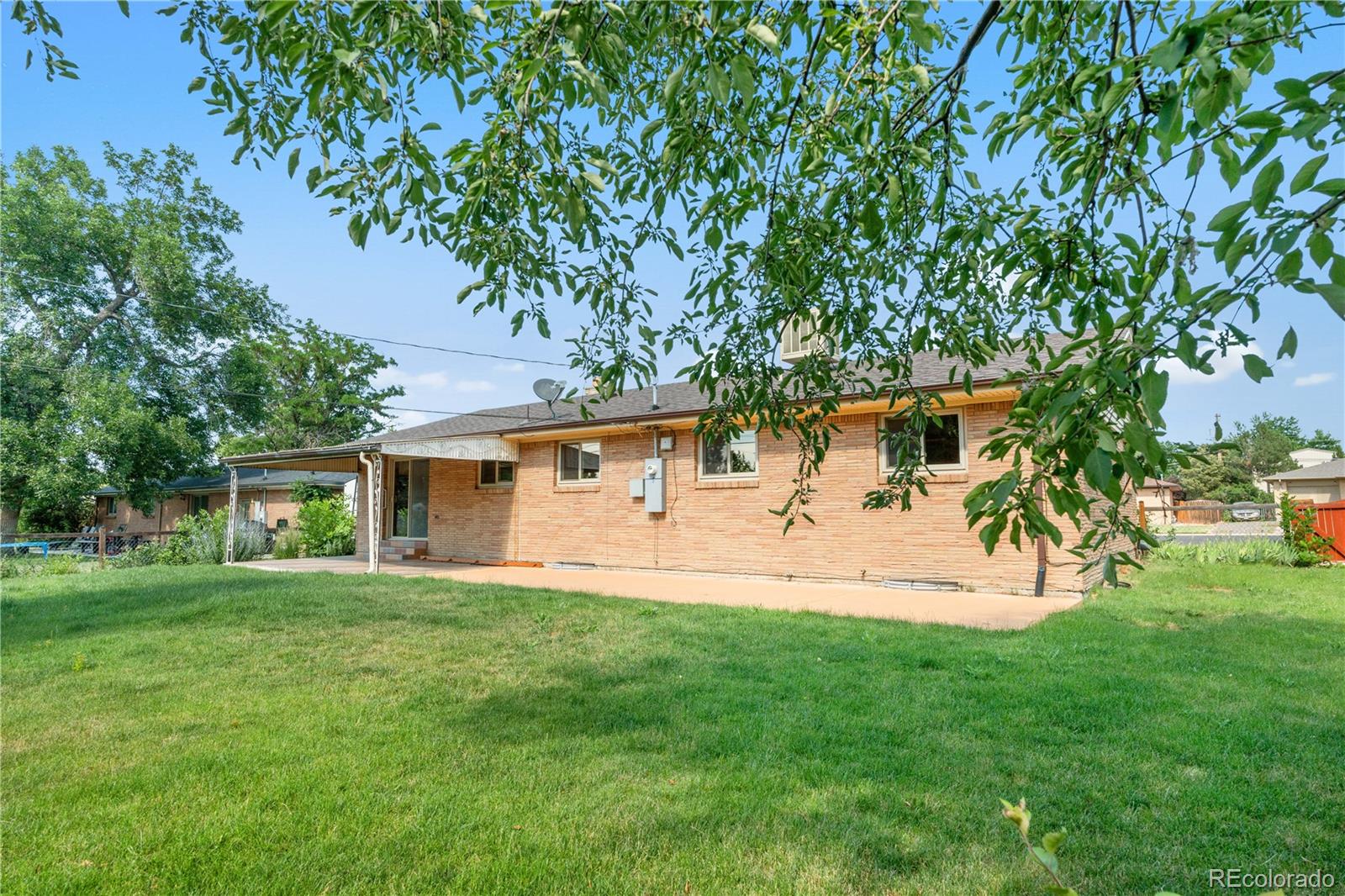 MLS Image #39 for 7135 s sherman street,centennial, Colorado