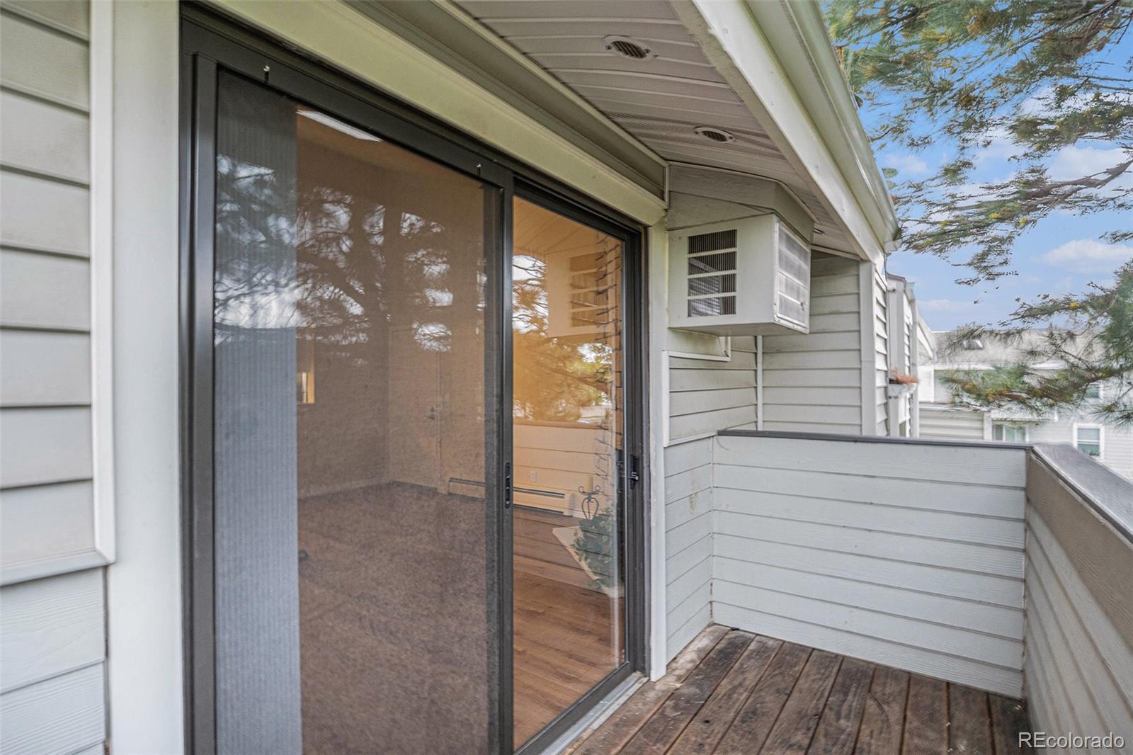MLS Image #18 for 10150 e virginia avenue,denver, Colorado